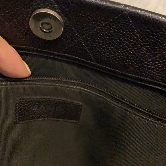 Vintage Chanel Tote - Picture 5 of 8